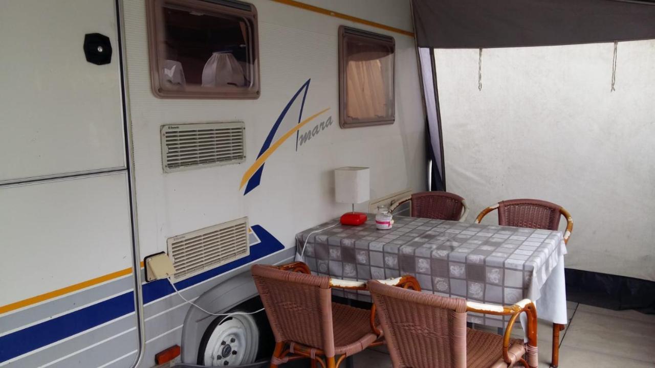 Caravans Magda Niechorze Εξωτερικό φωτογραφία